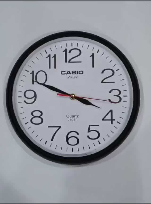 Home Decoration Simple Round New Design Plastic Wall Clock (FREE DELIVERY)